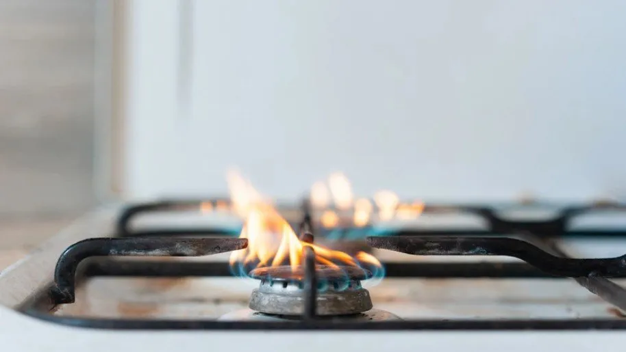 10 συμβουλές για να αποφύγεις τον κίνδυνο πυρκαγιάς στο σπίτι